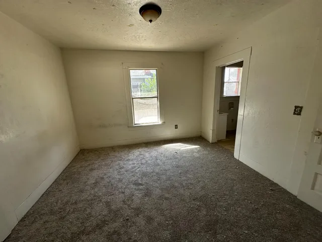 $242,000 | 2340 East Clay Avenue, Fresno, CA 93701