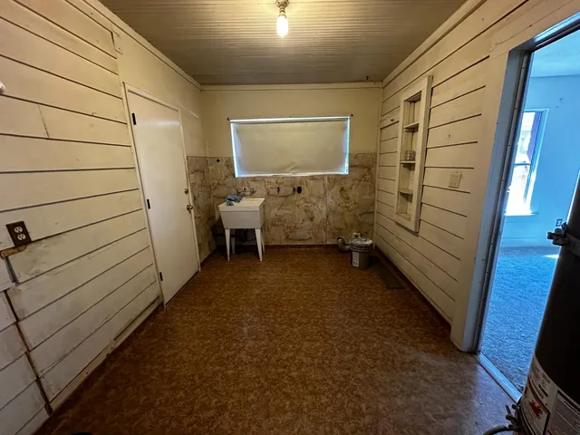 $242,000 | 2340 East Clay Avenue, Fresno, CA 93701