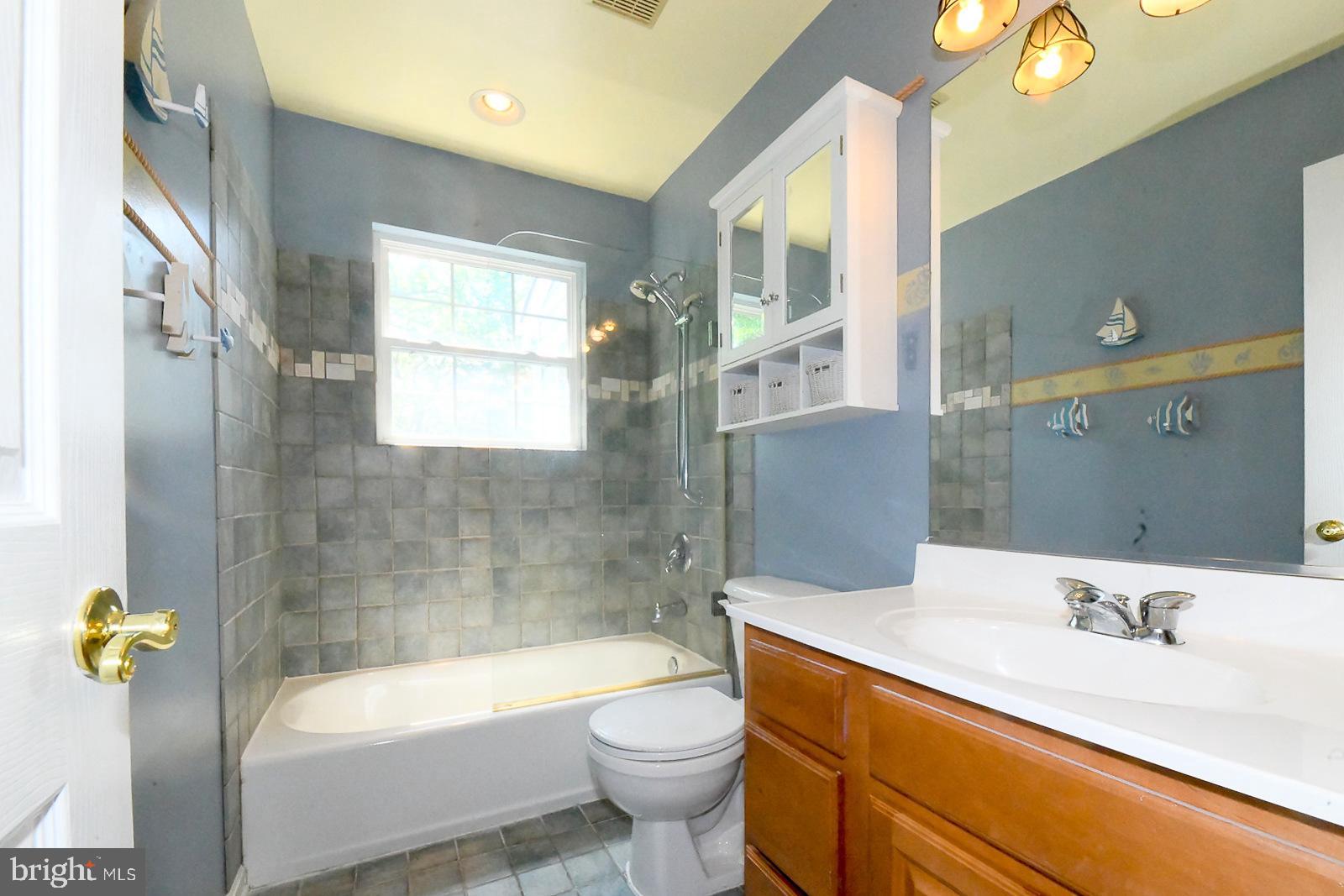 1680 Rudolph Lane Lusby, MD 20657 - Photo 39 of 54 Bathroom 2
