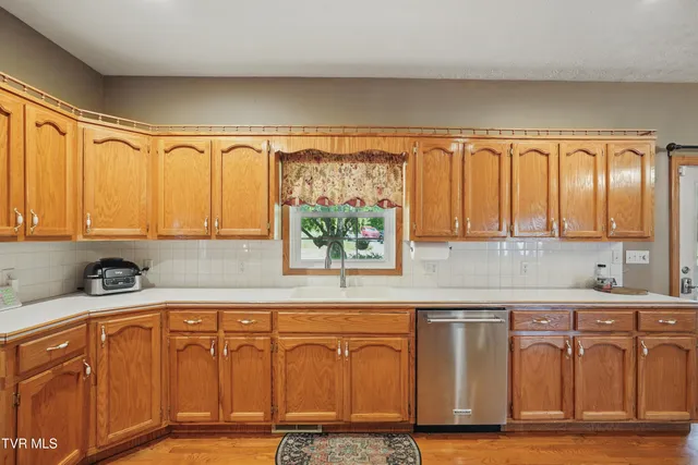 $699,000 | 4296 Bloomingdale Road, Kingsport, TN 37660