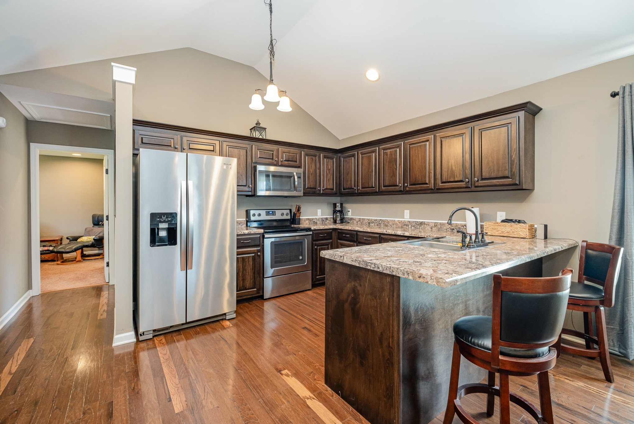 614 Maple Street Manchester, TN 37355 - Photo 6 of 17 Gallery Image 6