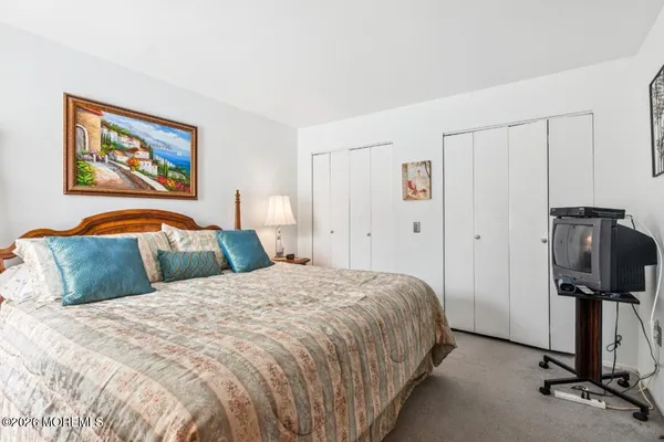 $306,900 | 162 Cross Slope Court, Unit A, Manalapan, NJ 07726