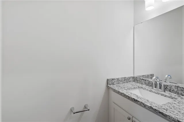 $456,900 | 105 Terwillager Lane, Manlius, NY 13116