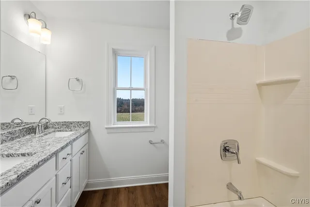 $456,900 | 105 Terwillager Lane, Manlius, NY 13116