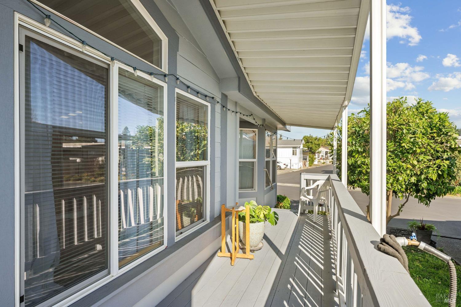 6468 Washington Street, Unit 16 Yountville, CA 94599 - Photo 6 of 45 a view of balcony with couch