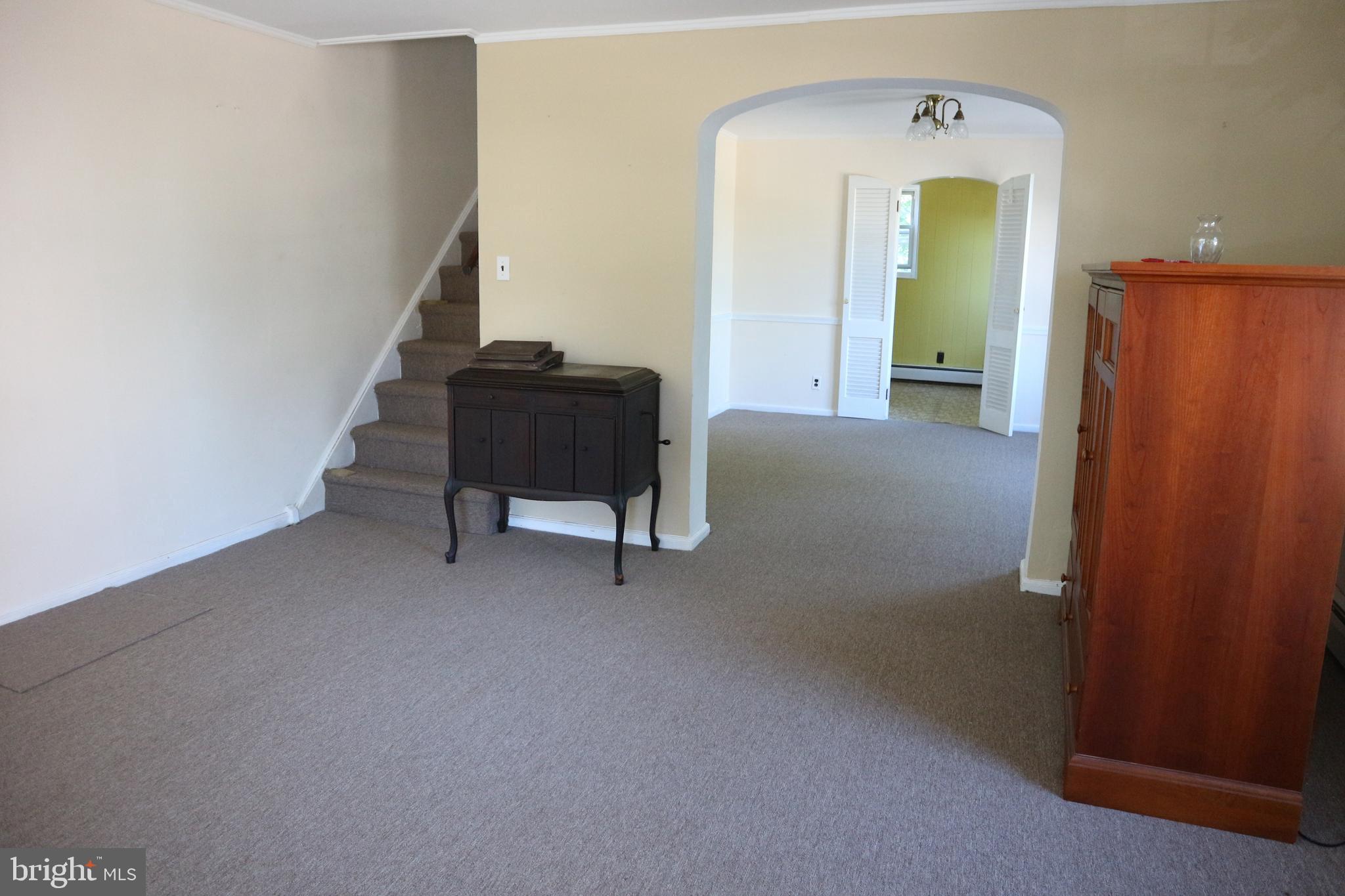 522 Overlook Road Philadelphia, PA 19128 - Photo 5 of 19