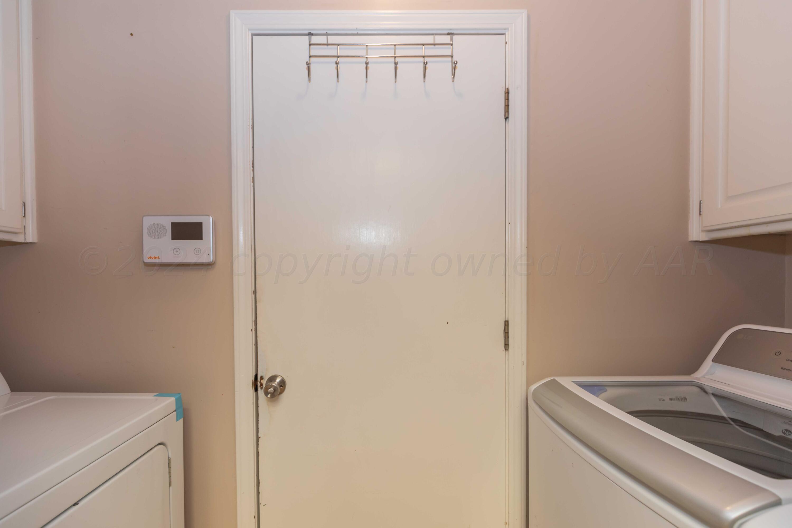 5252 Capulin Lane Amarillo, TX 79110 - Photo 32 of 37 UTILITY VIEW 1