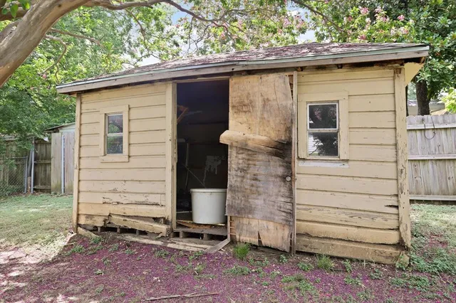 a backyard of a house