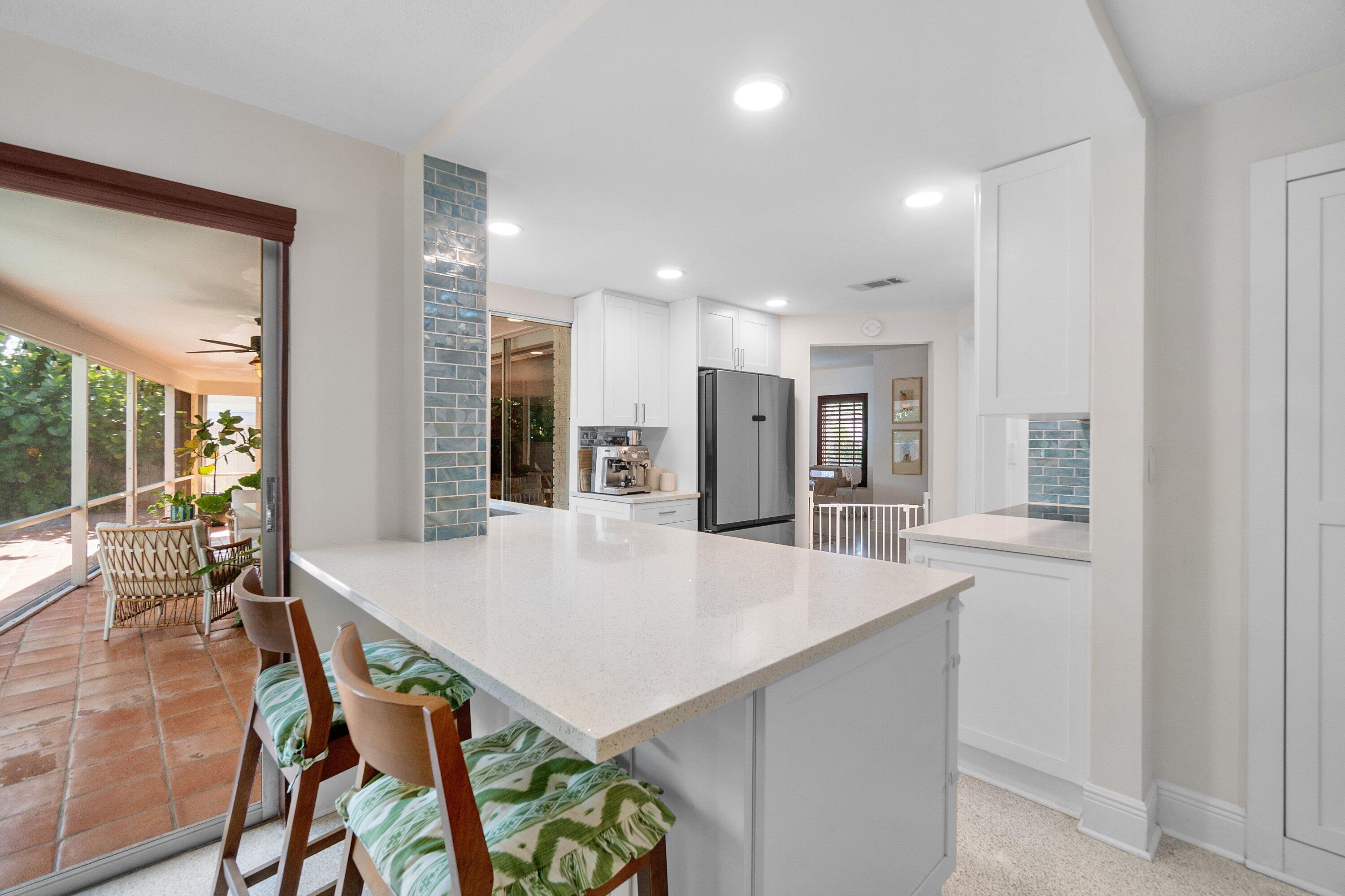 943 Southwest 5th Street Boca Raton, FL 33486 - Photo 15 of 41 010-943Southwest5thStreet-BocaRaton-FL-3