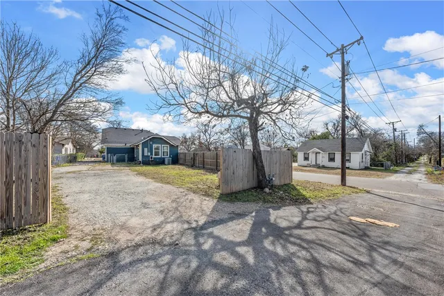 $227,500 | 3225 Homan Avenue, Waco, TX 76707