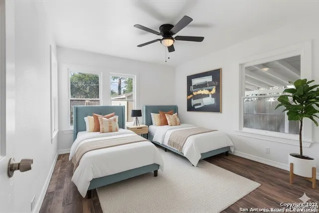 $2,000 | 2530 West Mistletoe Avenue, San Antonio, TX 78228