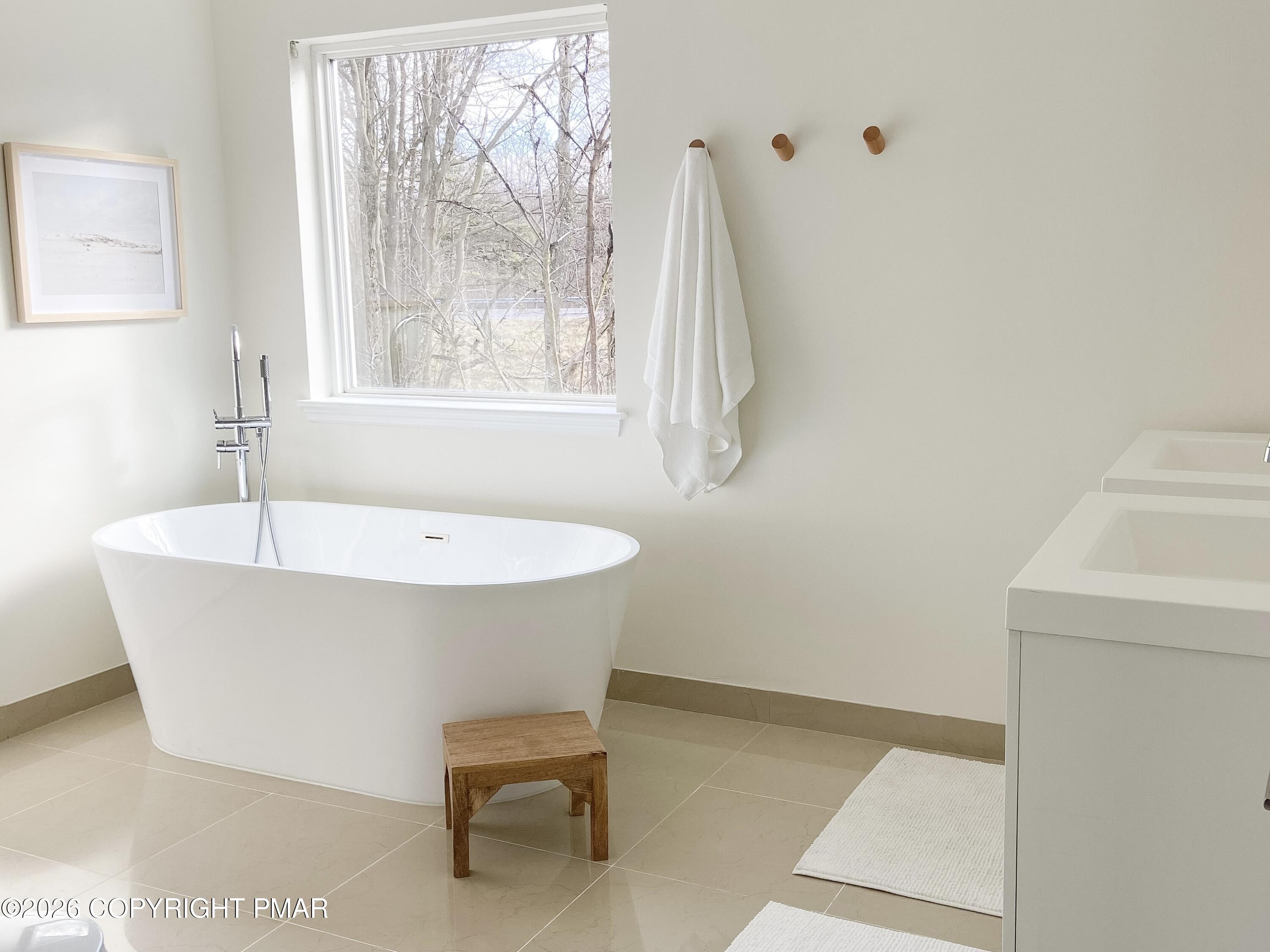 1214 Clover Road Long Pond, PA 18334 - Photo 15 of 47 image11