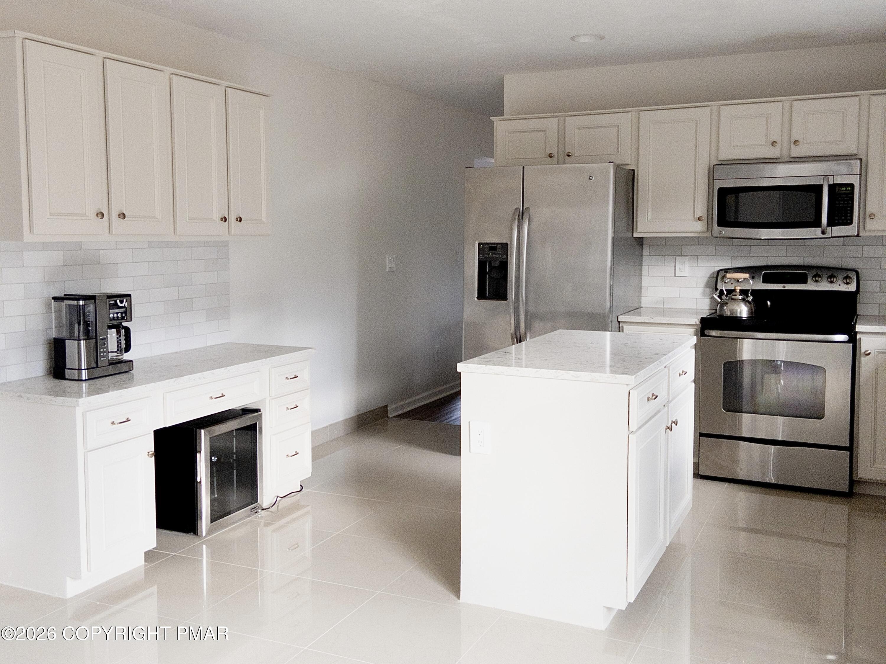 1214 Clover Road Long Pond, PA 18334 - Photo 17 of 47 image12