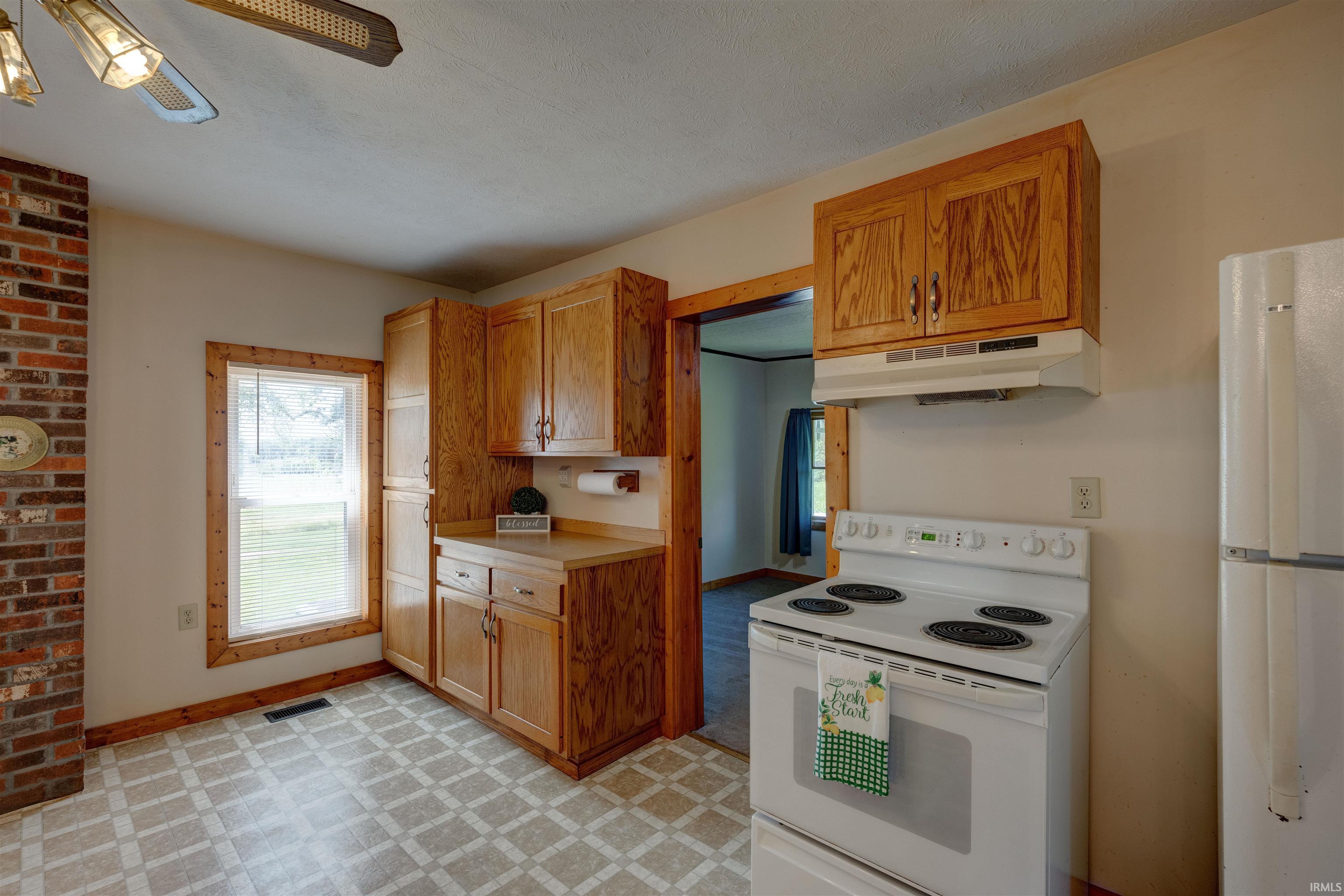 4699 Moss Road Boonville, IN 47601 - Photo 10 of 40