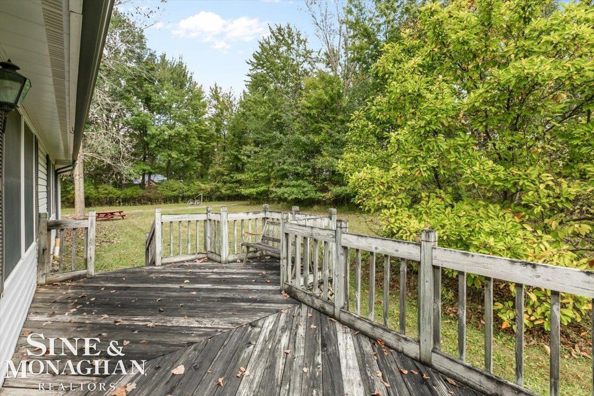 383 Miller Road Allenton, MI 48002 - Photo 4 of 29