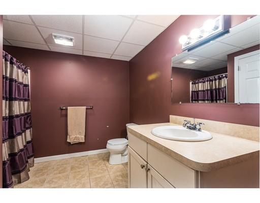 172 Wrentham Road Springfield, MA 01119 - Photo 16 of 22
