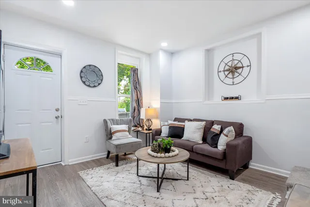 $1,900 | 1432 Carroll Street, Baltimore, MD 21230