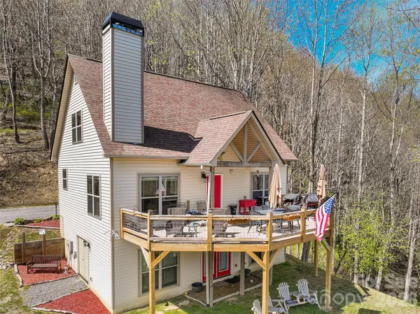 $575,000 | 4823 Max Patch Road, Clyde, NC 28721
