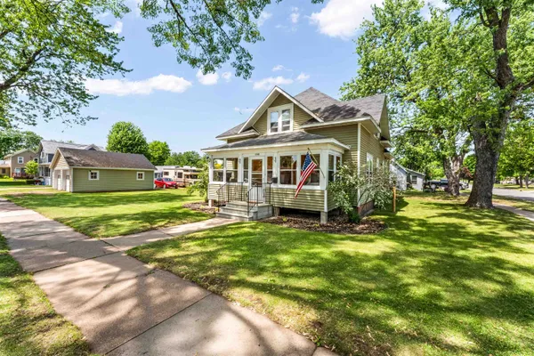 $174,900 | 1700 West 1st Street, Merrill, WI 54452
