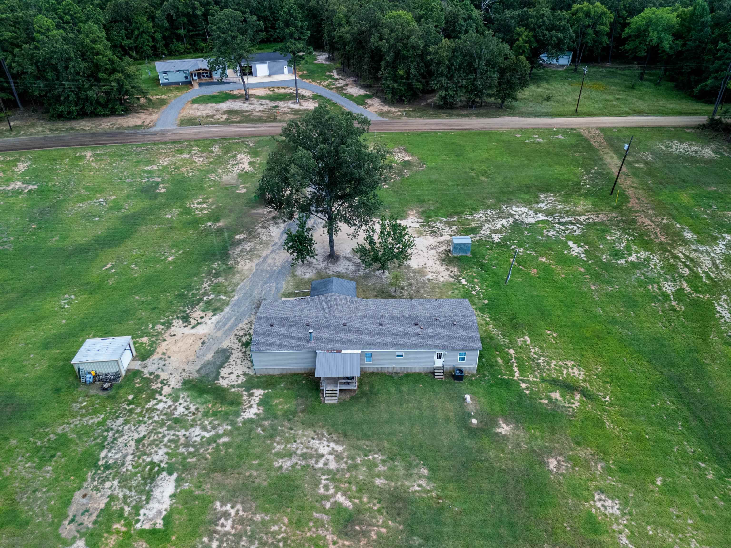 3362 Strickland Springs Road Marshall, TX 75672 - Photo 12 of 43 Gallery Image 12