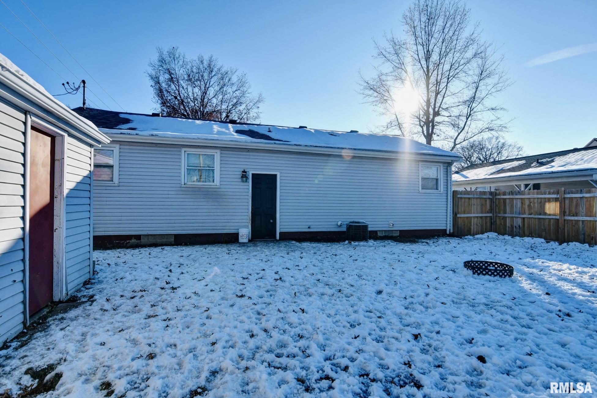 701 West Prairie Street Taylorville, IL 62568 - Photo 16 of 19