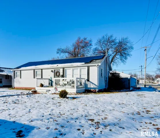 $135,900 | 701 West Prairie Street, Taylorville, IL 62568