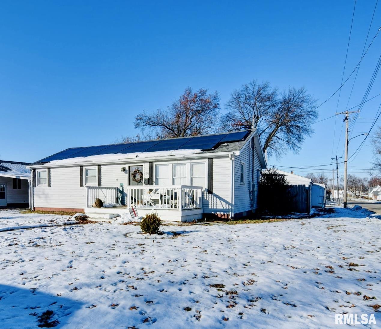 701 West Prairie Street Taylorville, IL 62568 - Photo 2 of 19