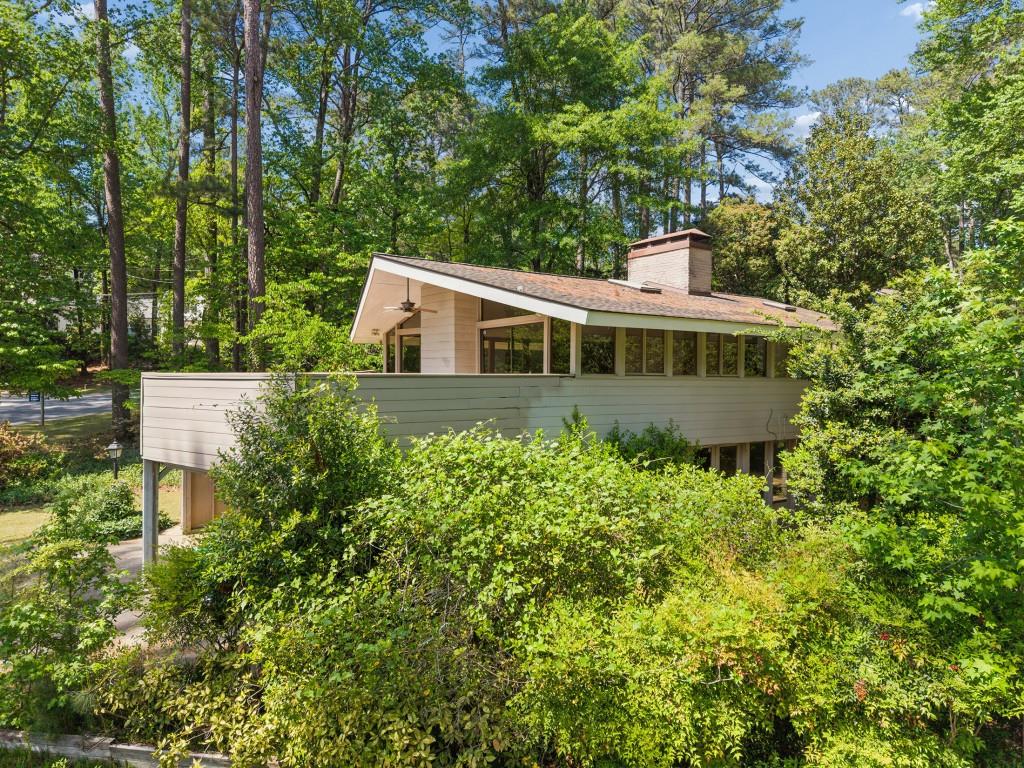 2001 Castleway Lane Northeast Atlanta, GA 30345 - Photo 39 of 43