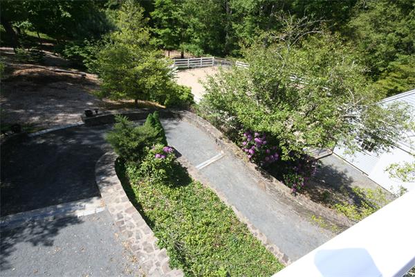 120 Jerusalem Road Cohasset, MA 02025 - Photo 5 of 30 Gallery Image 5