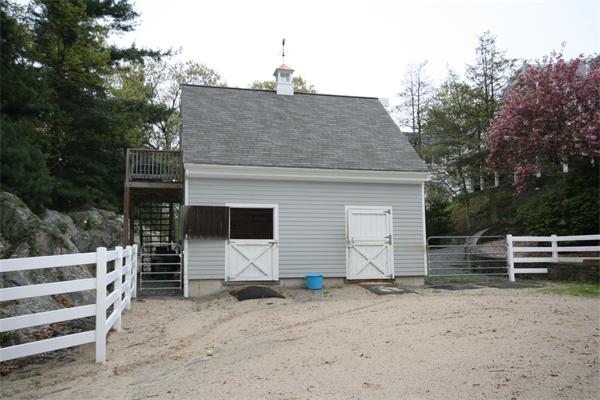 120 Jerusalem Road Cohasset, MA 02025 - Photo 8 of 30 Gallery Image 8