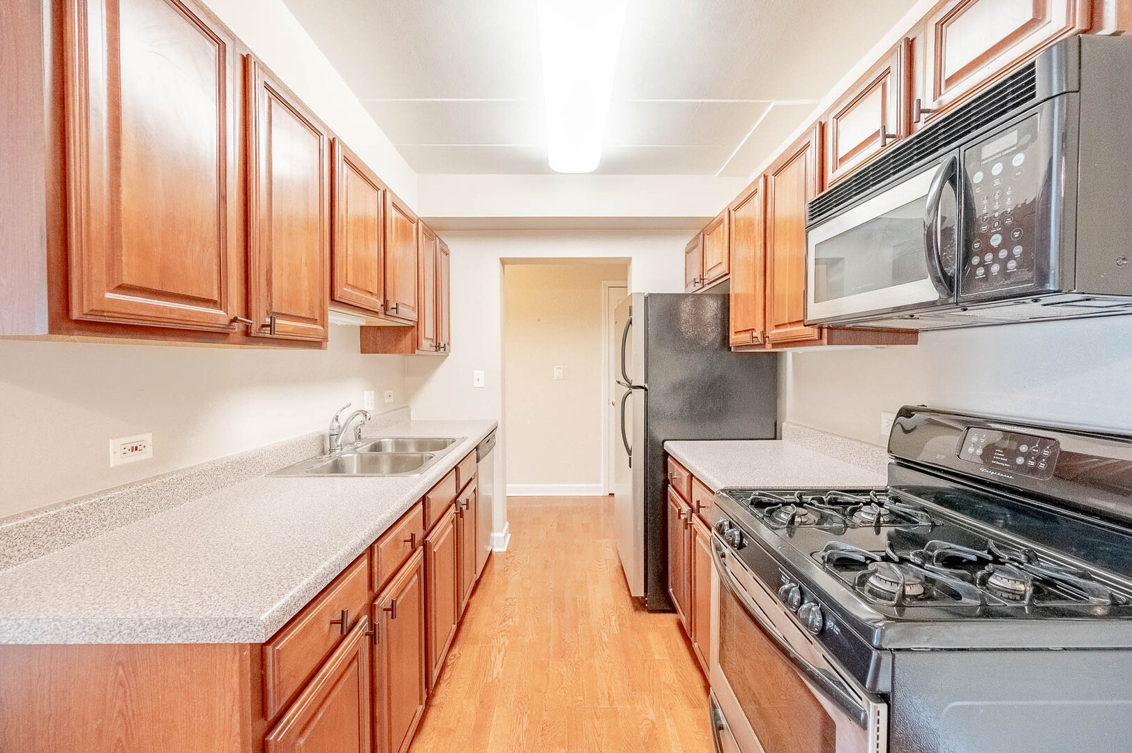 1000 South Lorraine Road, Unit 411 Wheaton, IL 60189 - Photo 7 of 14
