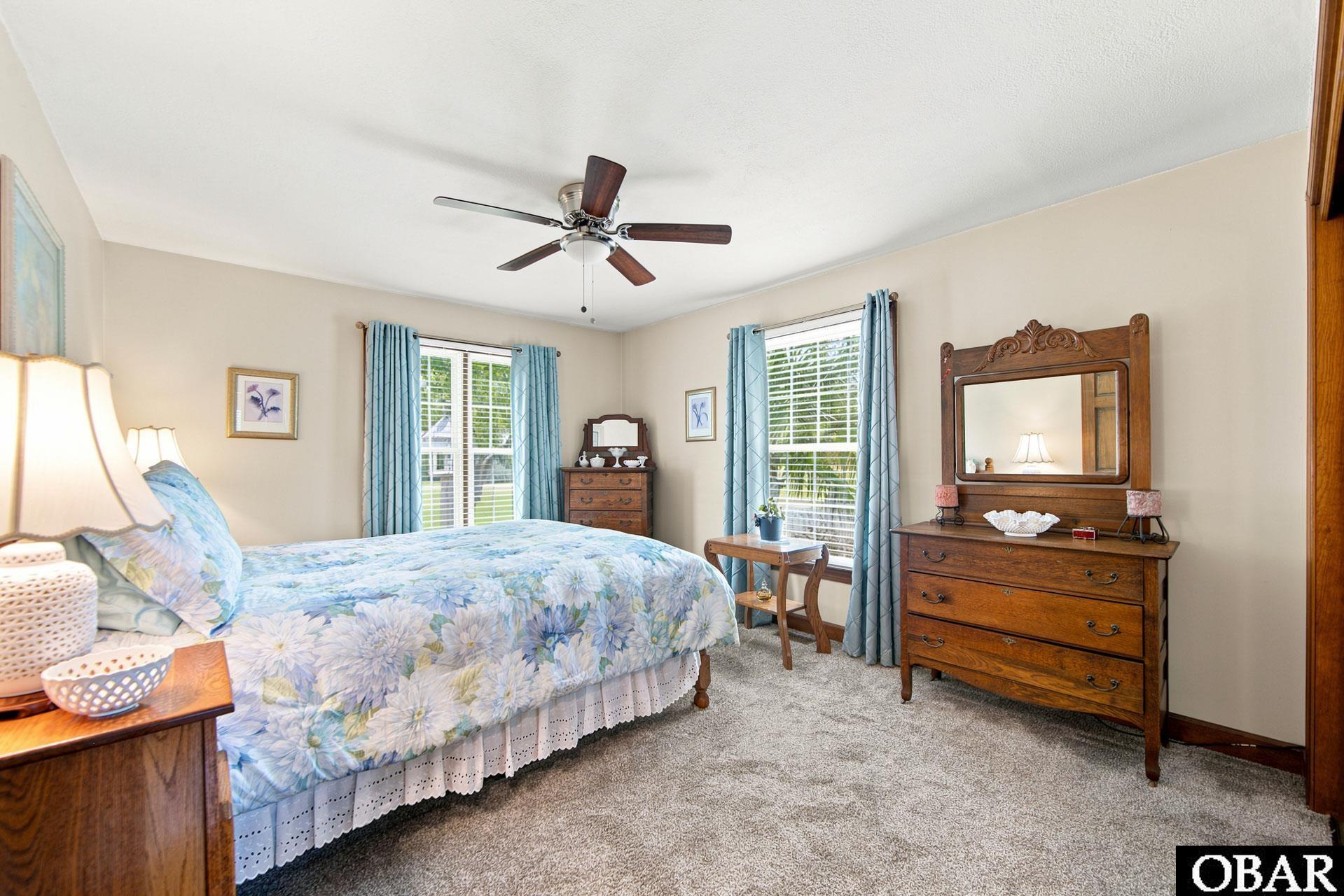 316 Narrow Shore Road, Unit 4 Aydlett, NC 27916 - Photo 20 of 87