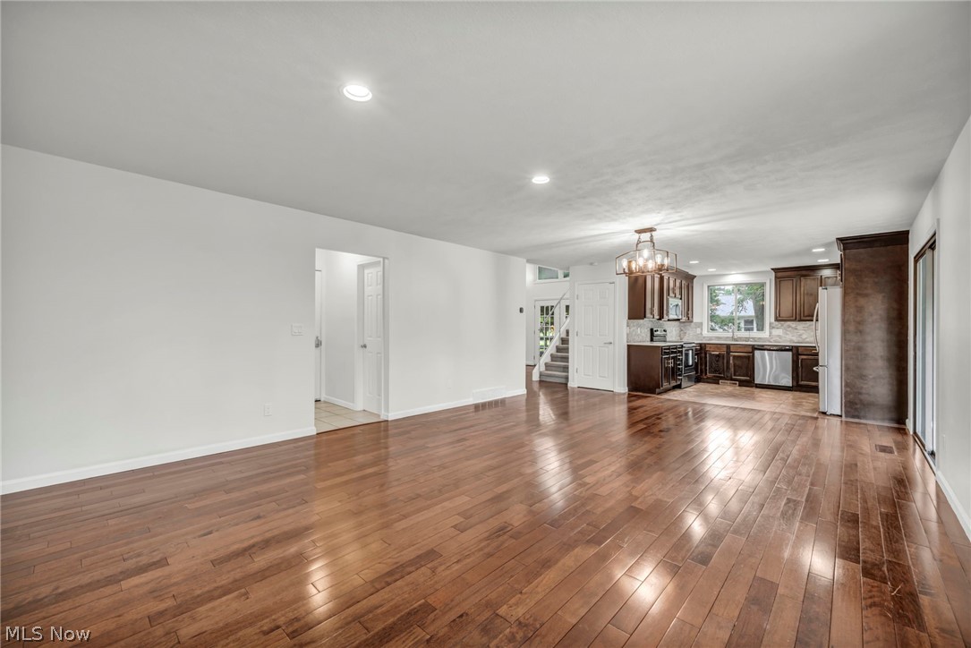 18446 Drake Road Strongsville, OH 44136 - Photo 17 of 50 Gallery Image 17