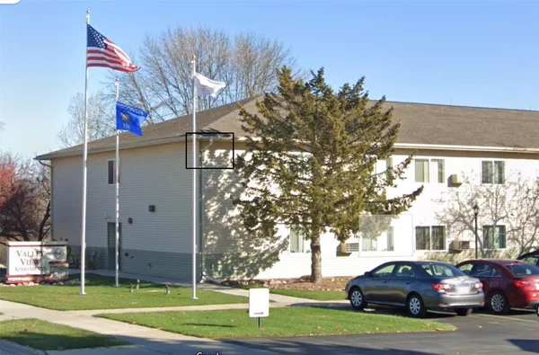 $1,059 | 1485 North 7th Street, Manitowoc, WI 54220
