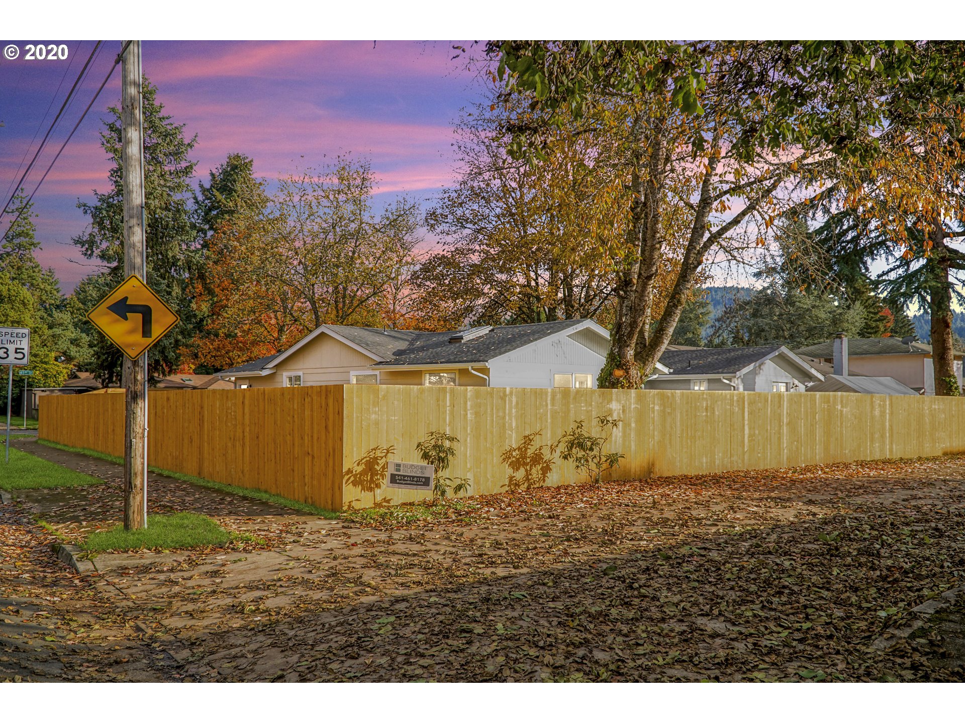 888 65th Street Springfield, OR 97478 - Photo 2 of 32 Gallery Image 2