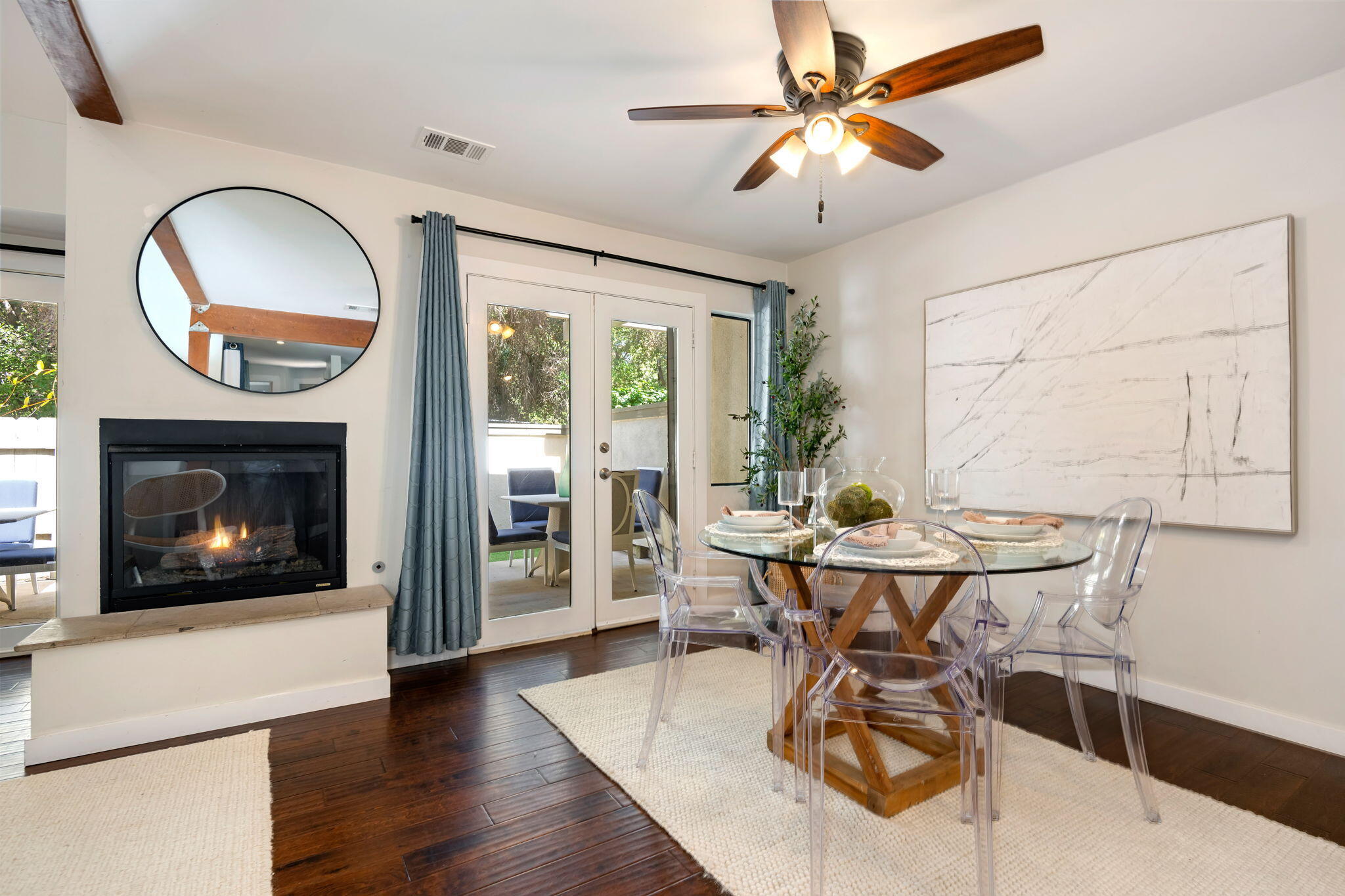 4039 Primavera Road, Unit 5 Santa Barbara, CA 93110 - Photo 9 of 32 Dining