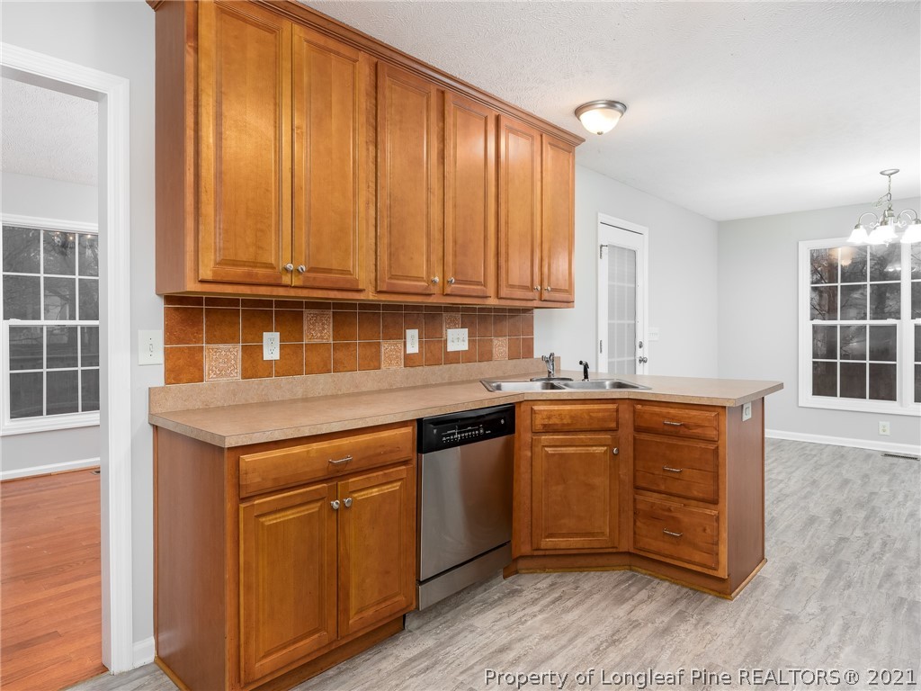 2740 Millmann Road Fayetteville, NC 28304 - Photo 16 of 37 Gallery Image 16