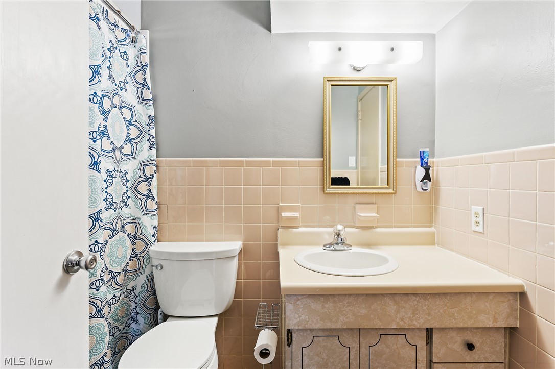 4174 Kirk Road Youngstown, OH 44511 - Photo 12 of 22 Gallery Image 12
