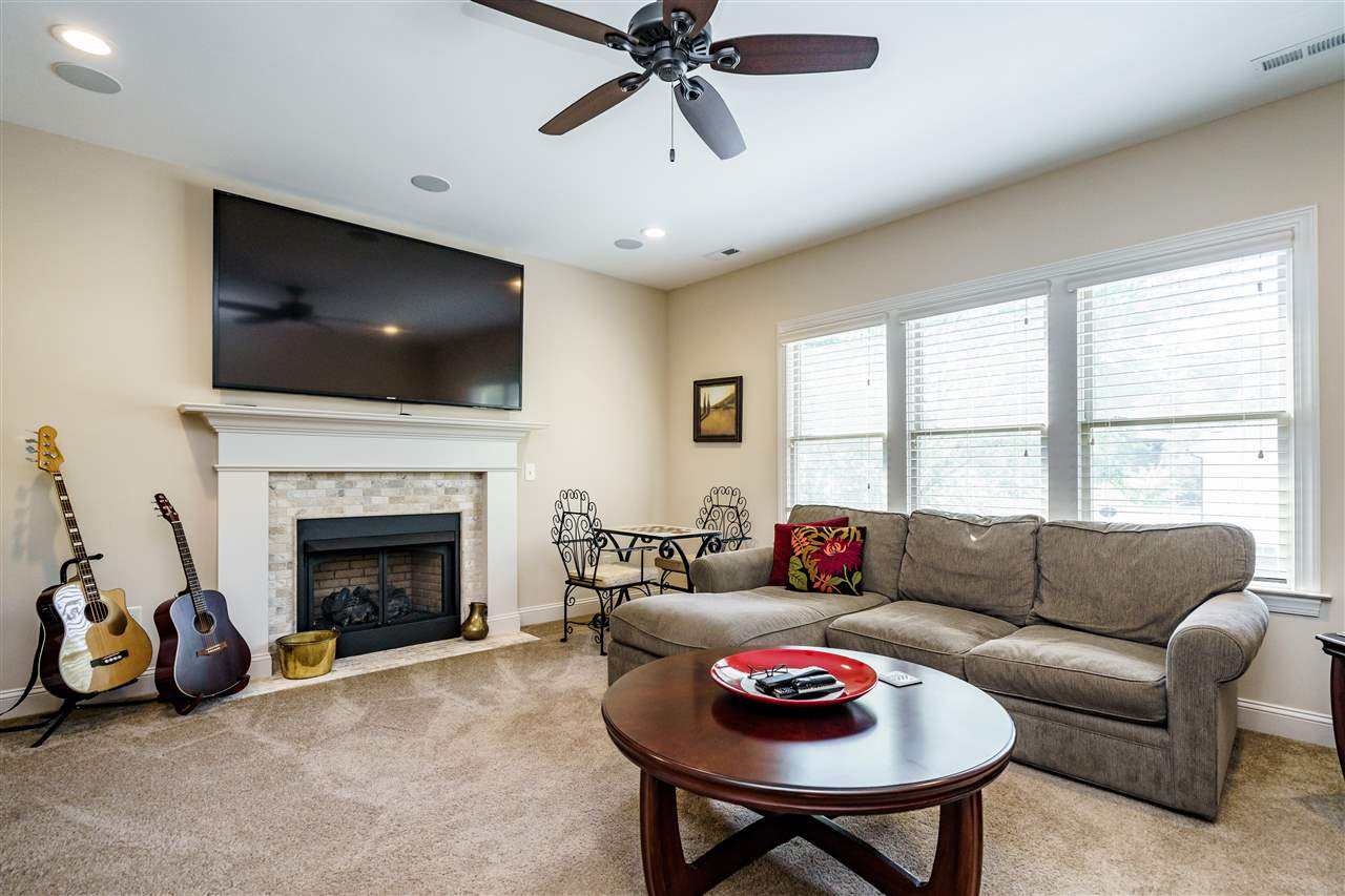 500 Mial Street Raleigh, NC 27608 - Photo 18 of 30 Family/Media Room
