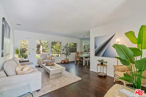 $1,895,000 | 3031 South Bentley Avenue, Los Angeles, CA 90064