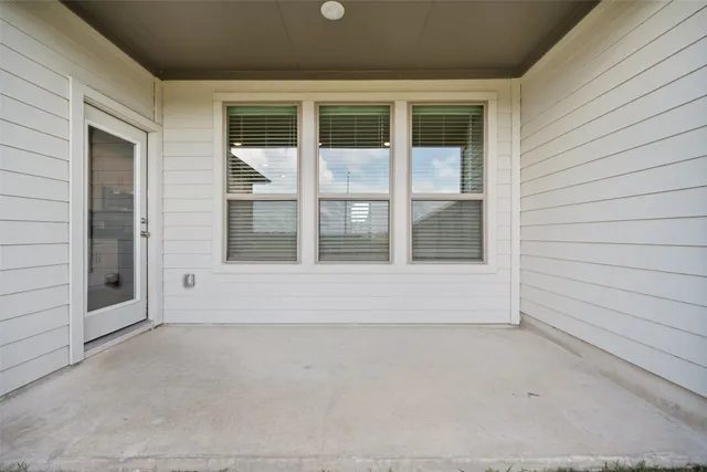 $349,000 | 2500 Forest Creek Drive, Unit 603, Round Rock, TX 78665