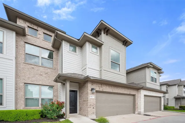 $349,000 | 2500 Forest Creek Drive, Unit 603, Round Rock, TX 78665