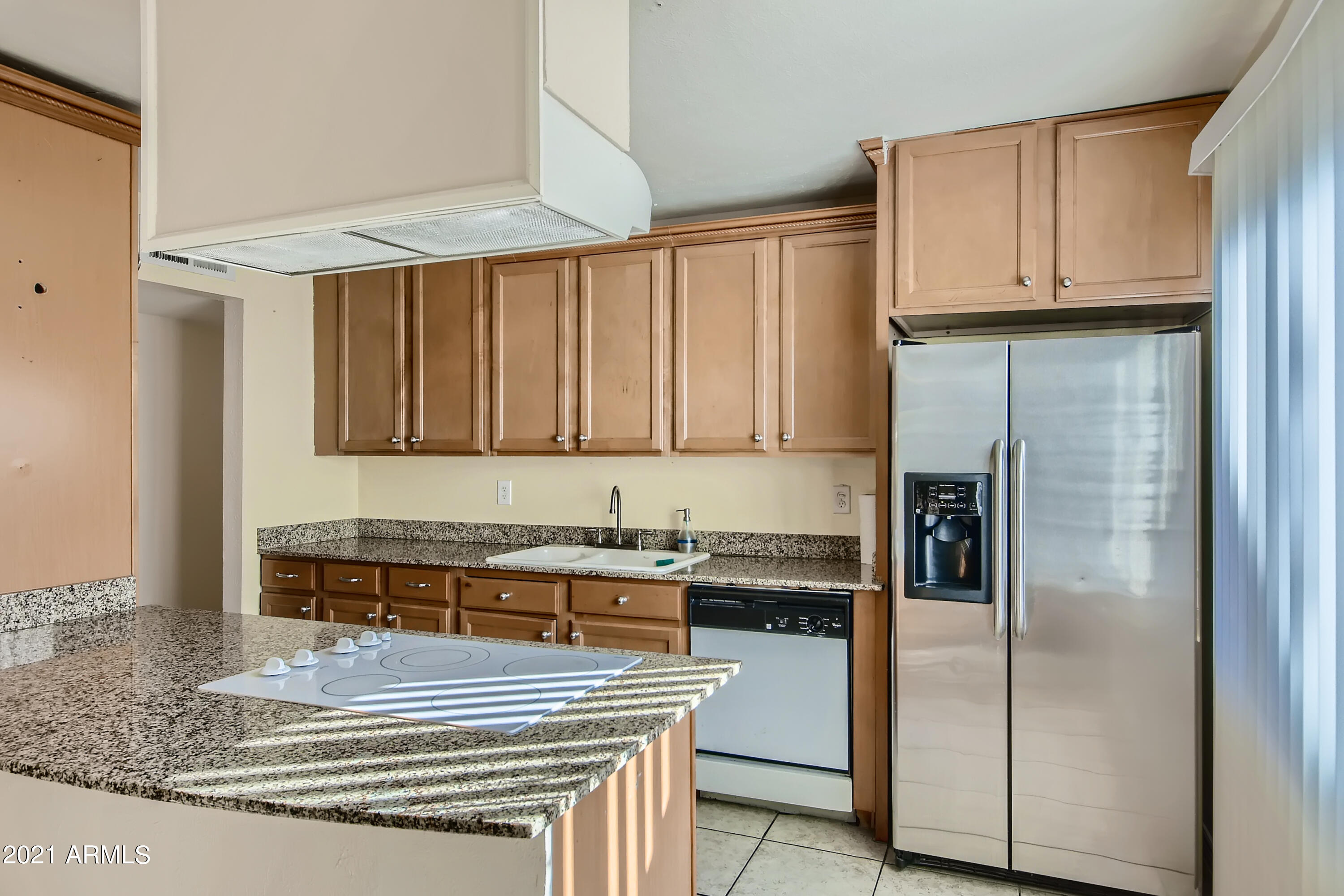 3502 West Lawrence Road Phoenix, AZ 85019 - Photo 5 of 11 11 Kitchen