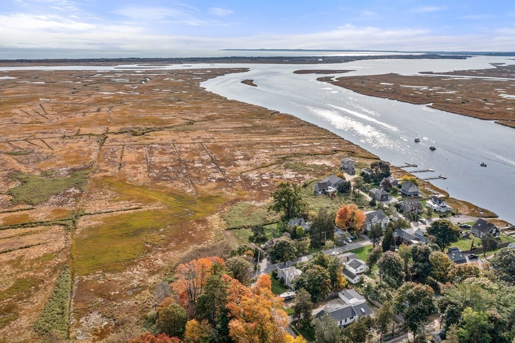 71 Cottage Road Newbury, MA 01951 - Photo 3 of 42 Gallery Image 3
