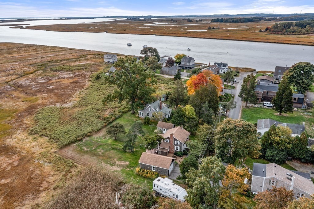 71 Cottage Road Newbury, MA 01951 - Photo 4 of 42 Gallery Image 4