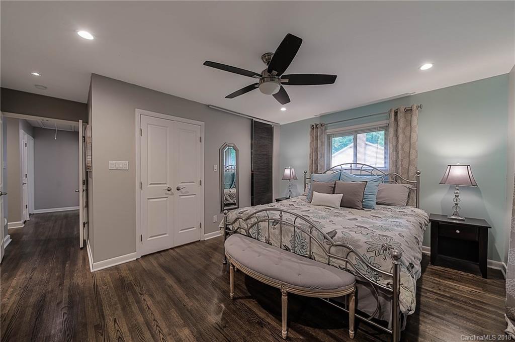 5918 Gate Post Road, Unit 7 Charlotte, NC 28211 - Photo 15 of 36 Gallery Image 15