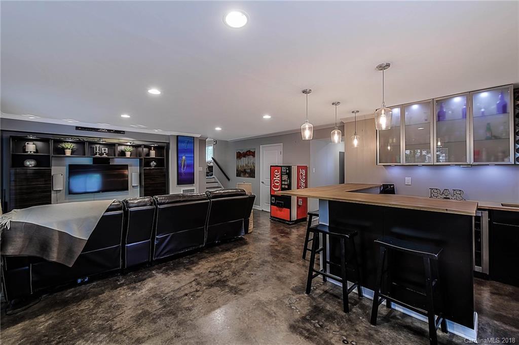5918 Gate Post Road, Unit 7 Charlotte, NC 28211 - Photo 25 of 36 Gallery Image 25