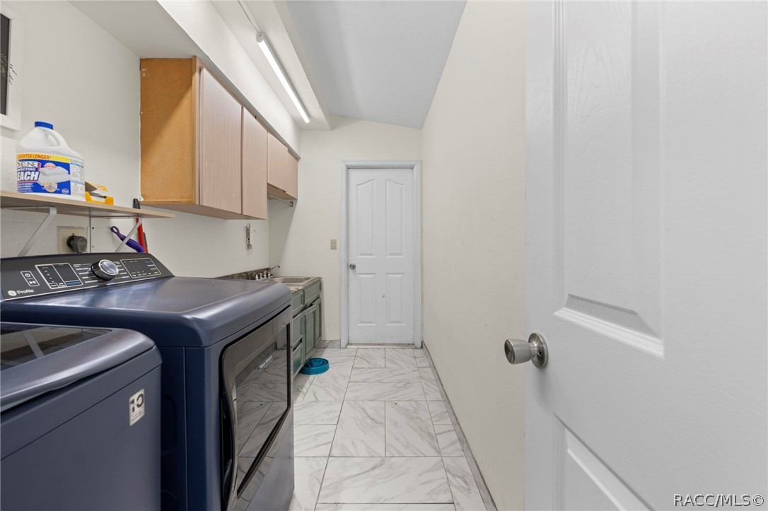 348 Florian Way Spring Hill, FL 34609 - Photo 7 of 56