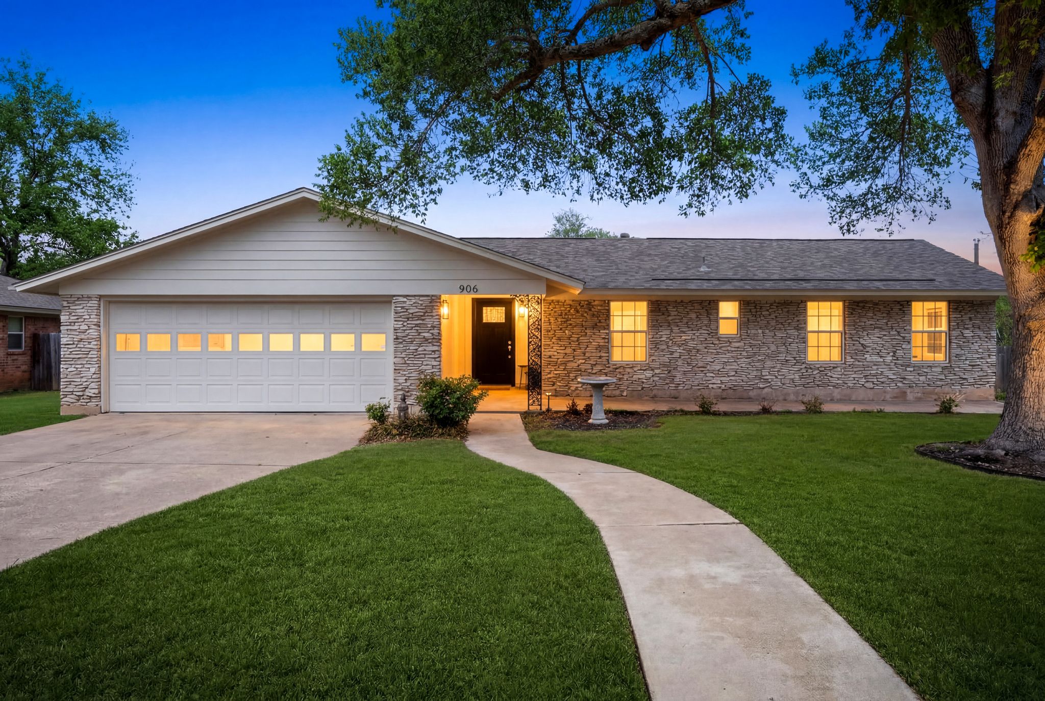 906 Rocky Spring Road Austin, TX 78753 - Photo 2 of 37