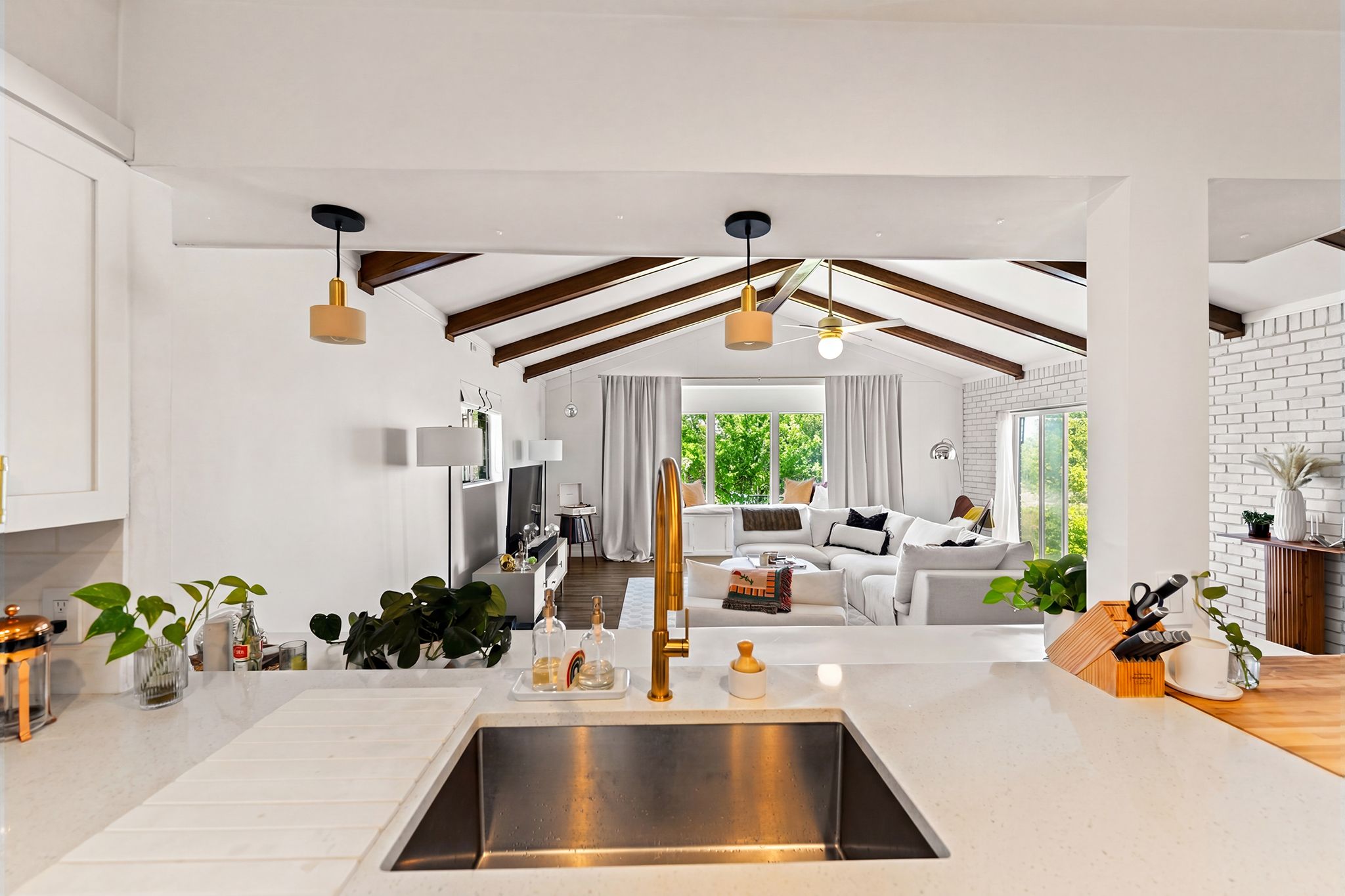 906 Rocky Spring Road Austin, TX 78753 - Photo 8 of 37